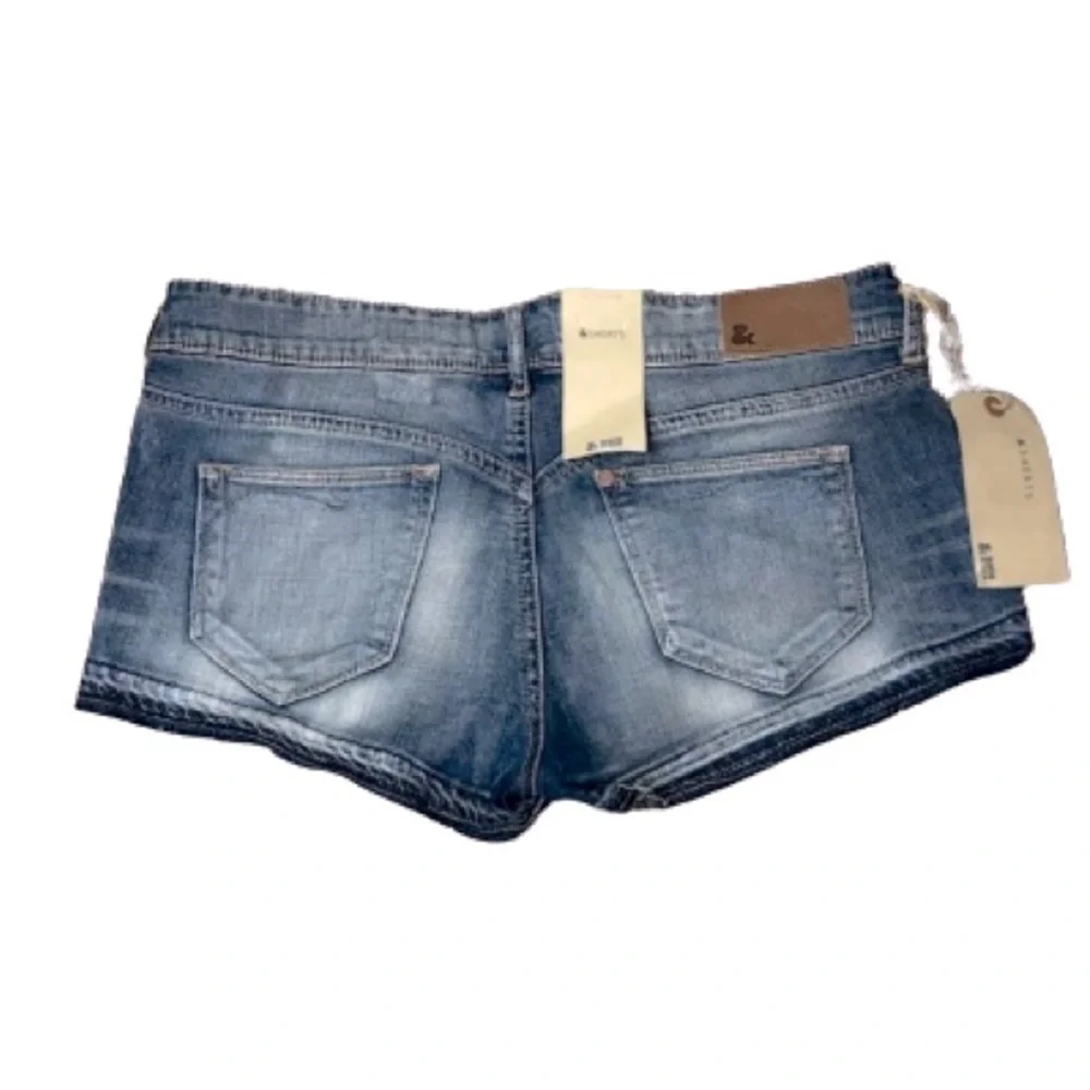 H&M Denim Booty Shorts - Picture 2 of 7